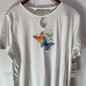 Alfred Dunner Tee-Top with butterfly detail.